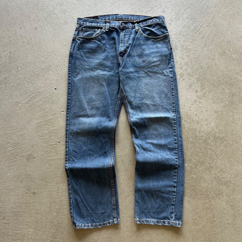 Levis 559 Jeans Size 36x32 Blue Medium Wash Denim Relaxed Straight Fit
